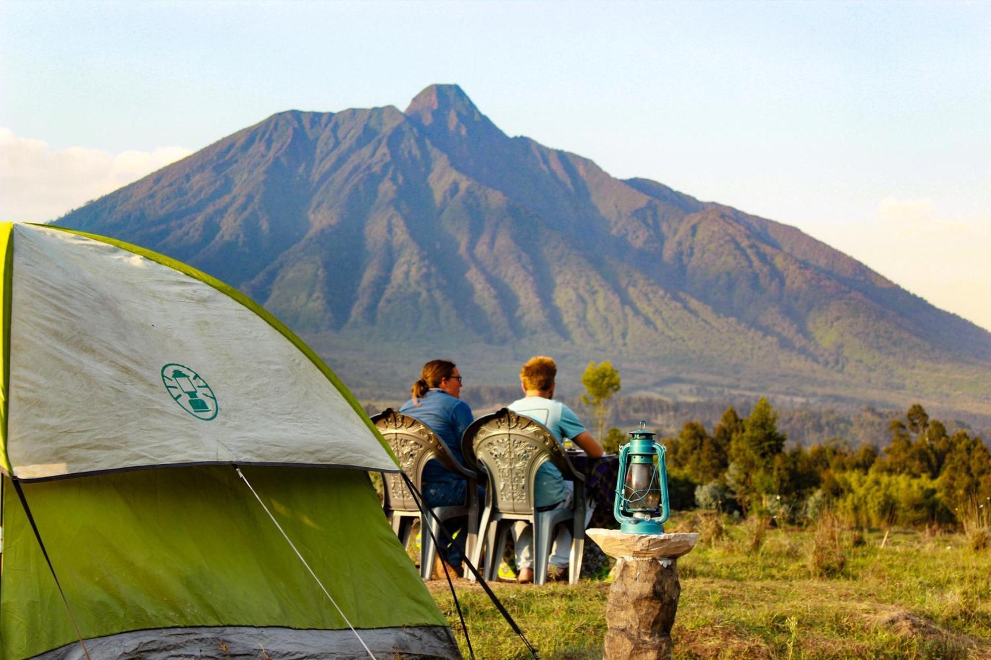 Under Volcanoes View Guest House Nyarugina Exterior photo