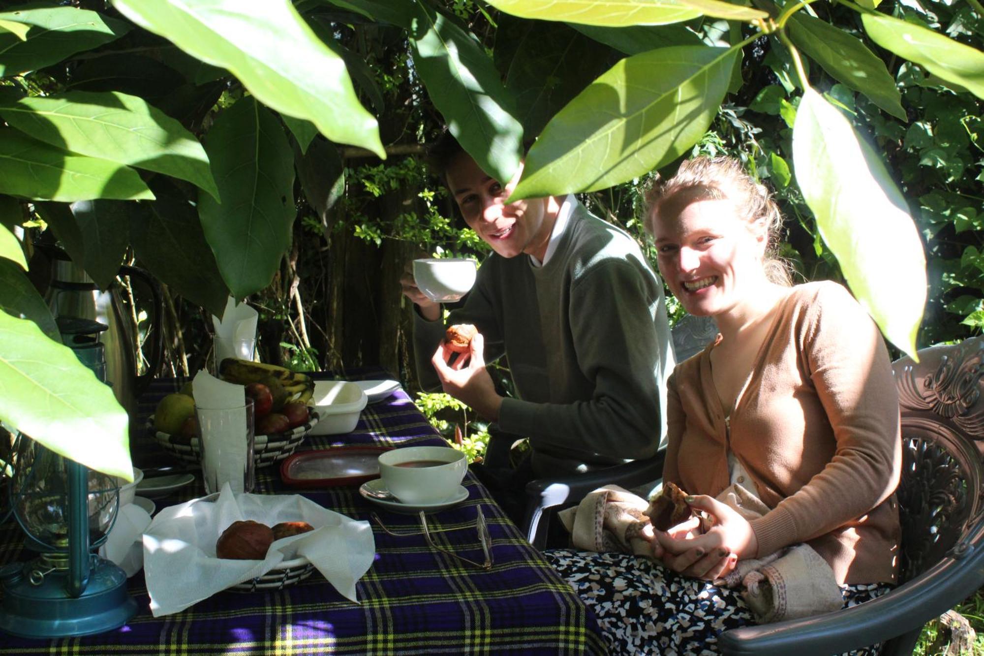 Under Volcanoes View Guest House Nyarugina Exterior photo