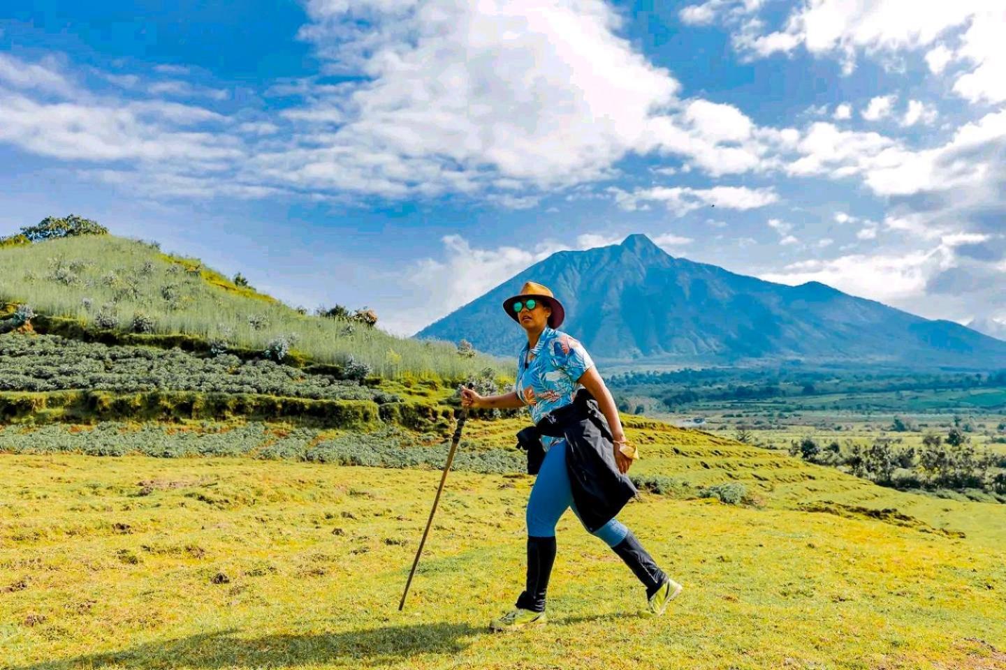 Under Volcanoes View Guest House Nyarugina Exterior photo