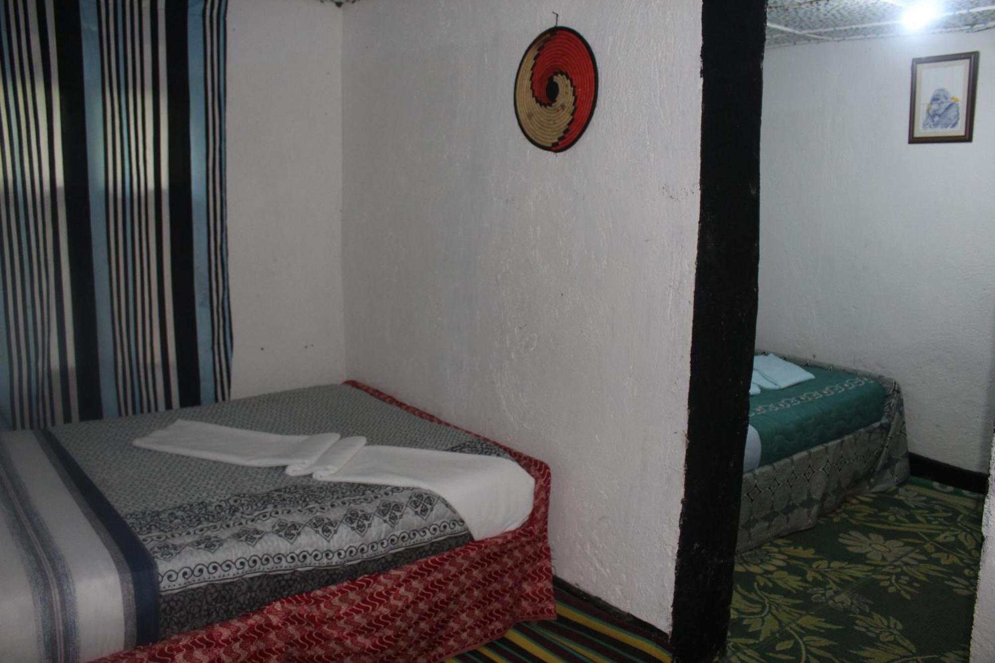 Under Volcanoes View Guest House Nyarugina Exterior photo